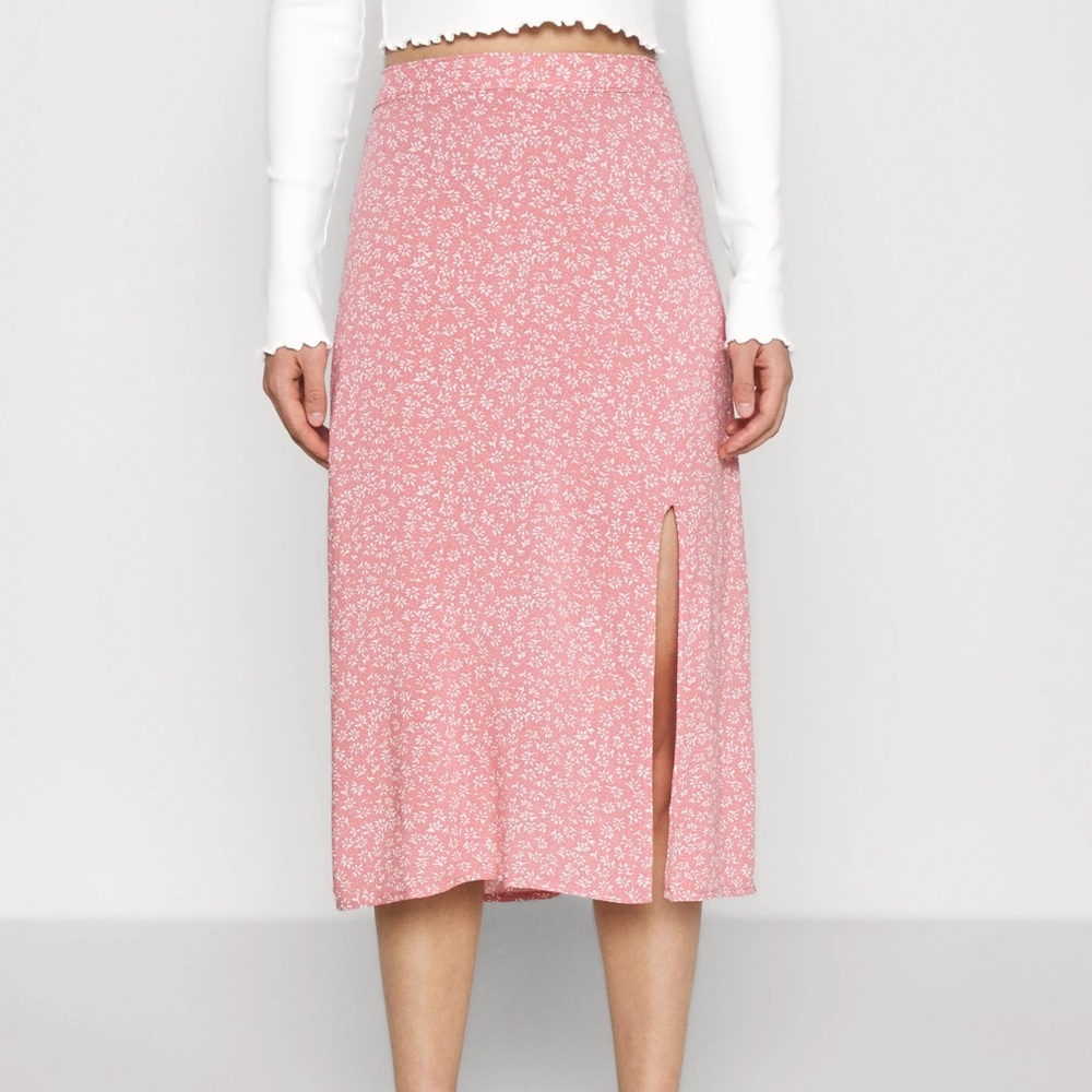 Hollister • Ultra High Rise Midi Skirt